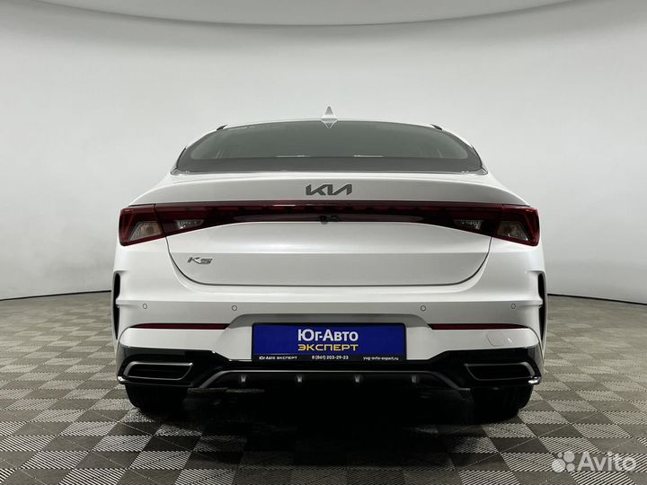 Kia K5, 2021