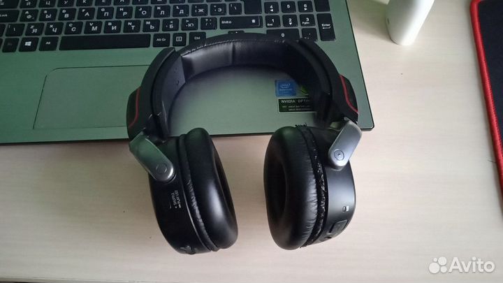 Наушники-плеер Sony Walkman NWZ-WH303