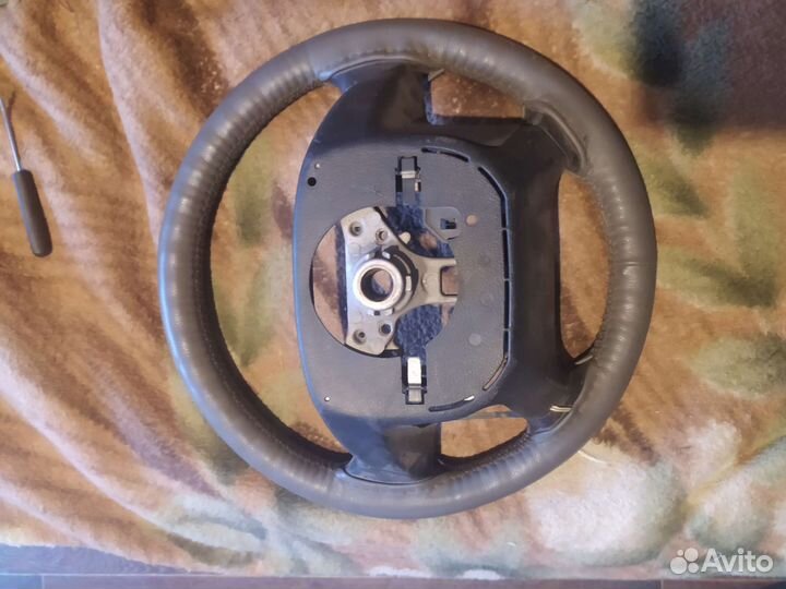 Руль с подогревом на Toyota