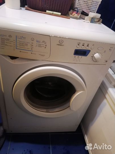 Стиральная машина бу indesit