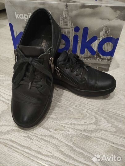 Школьная обувь