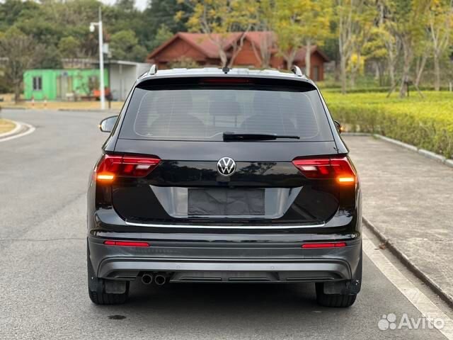 Volkswagen Tiguan L 1.4 AMT, 2021, 35 000 км