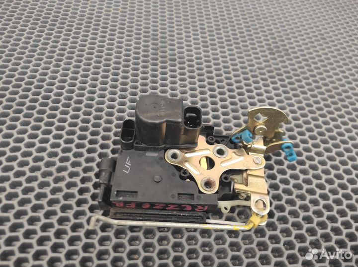 Замок двери перед прав Chevrolet Rezzo I