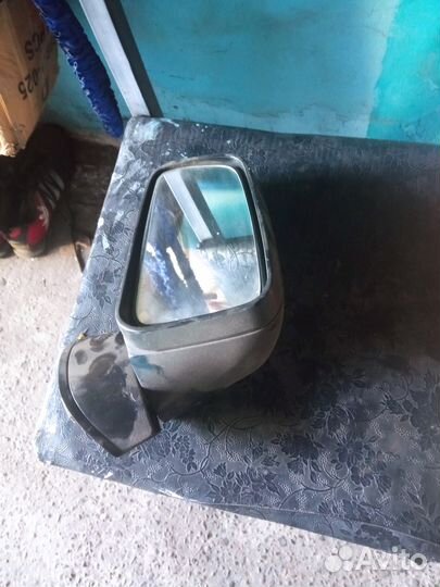 Боковое зеркало mitsubishi diamante