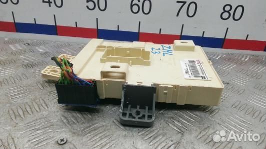 Блок предохранителей KIA sportage 3 (ZML23M102)