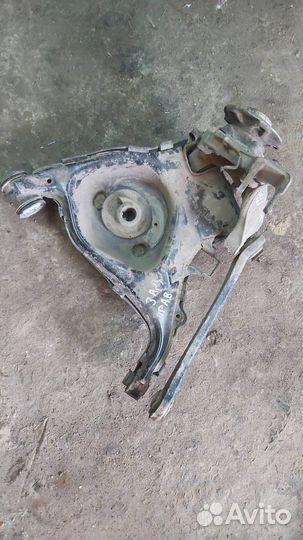 Рычаг задний правый нижний Audi A6 4F/C6 4F2/C6