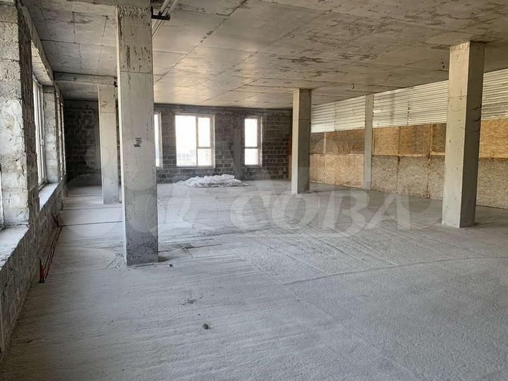 Сдам торговое помещение, 212 м²