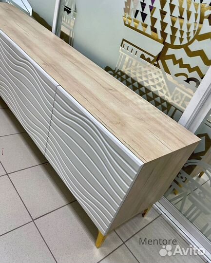 Тумба тв Bravo на опорах (конструктор)