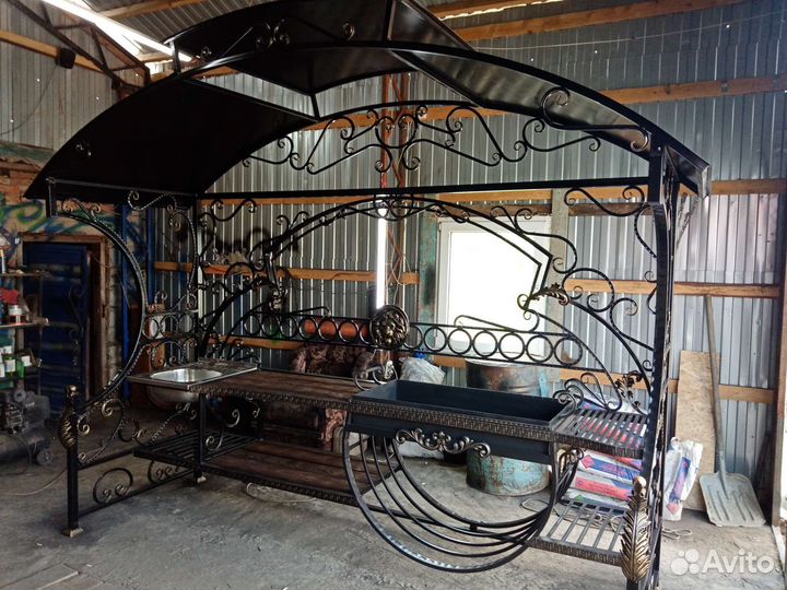 Кованый мангал