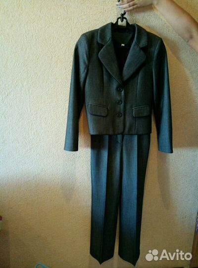 Школьный форма на девочку р.36