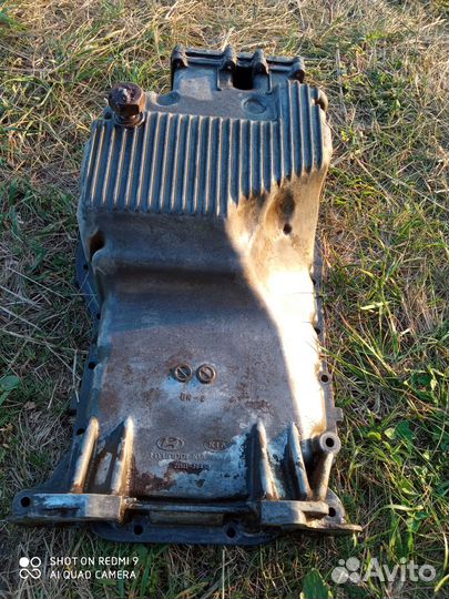 Поддон Kia Sorento 1 (BL) 2.4 л бенз (G4JS)