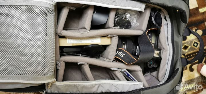 Фотоаппарат Sony Alpha SLT-A77 II с комплектующ