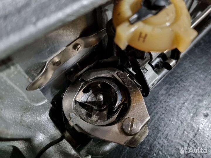 Швейная машина Чайка 3