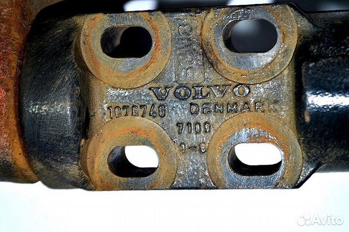 Торсион кабины volvo FH16 (01.93)