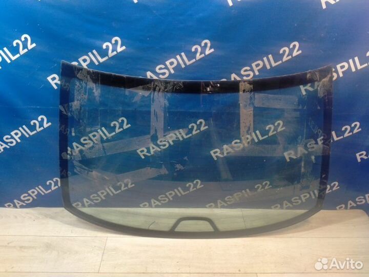 Стекло заднее Bmw 528I E39 M52 01/1999