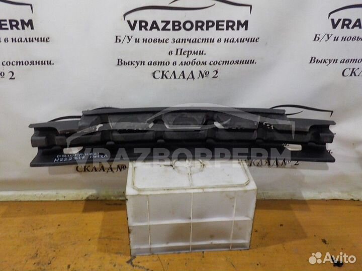 Усилитель бампера LADA