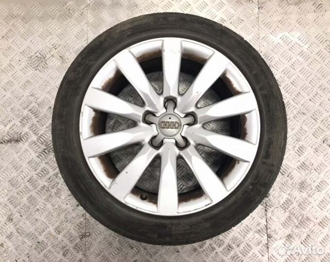 Оригинальные литые диски Audi A4 B8 8K0601025C