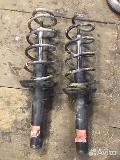 Стойки с пружинами Volkswagen Passat B6