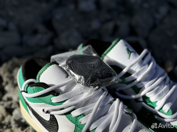 Кроссовки Nike Air Jordan Low 