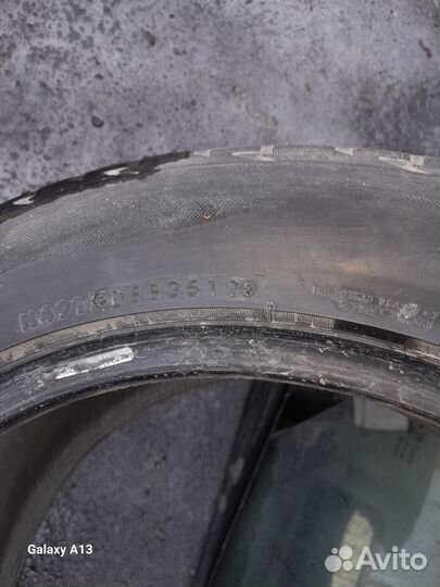 Bridgestone Potenza RE 050A l 235/50 R17
