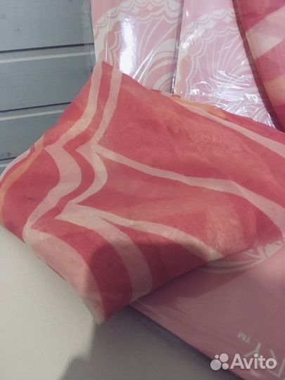 Платок парео Артистри Амвэй розовый