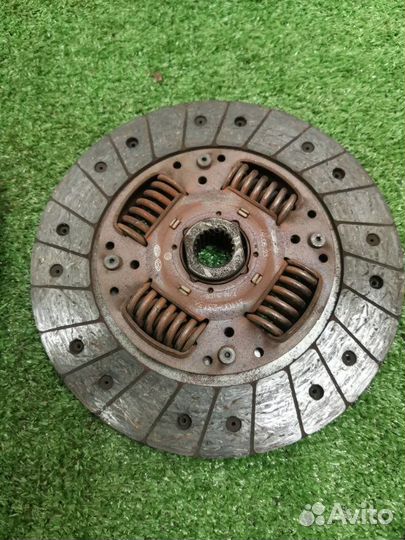 Комплект сцепления Kia Ceed хетчбэк 1.4 G4FA 2011