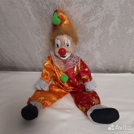 Статуэтка клоун