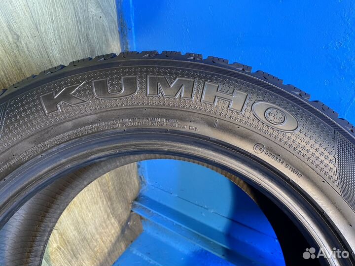 Kumho I'Zen RV KC15 255/55 R18