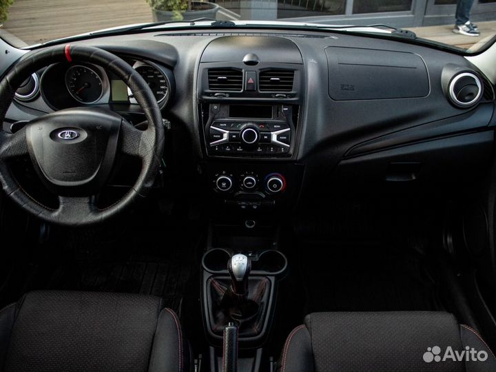 LADA Granta 1.6 МТ, 2018, 74 688 км