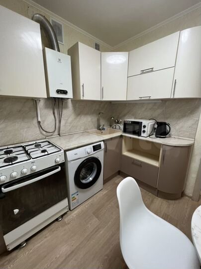 2-к. квартира, 48 м², 4/5 эт.