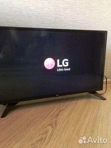 Телевизор LG 32LH530V
