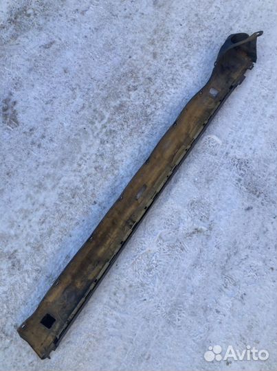 Накладка на порог правая сторона Mercedes W201(190