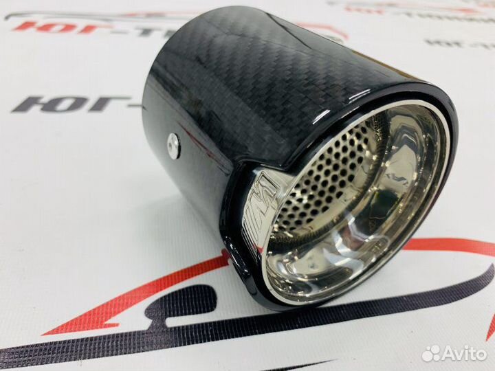 Насадка одинарная BMW M-Perfomance карбон 64 мм