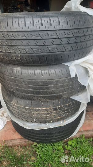 Kumho 722 235/60 R18