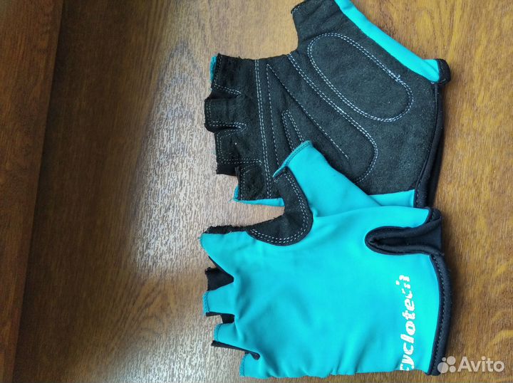 Маска, перчатки, копилка