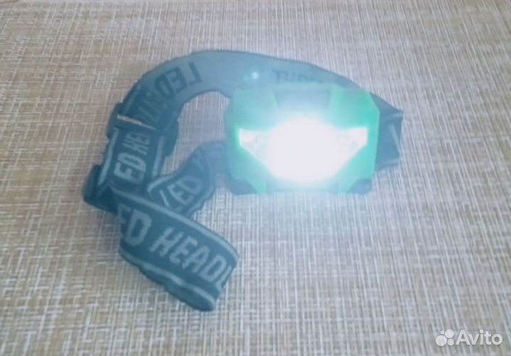 Налобный фонарик на батарейках и подставках