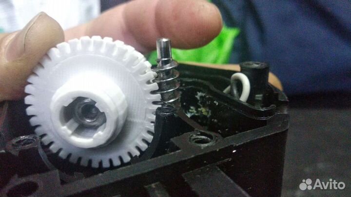 Пластиковые запчасти детали для бытовой техники