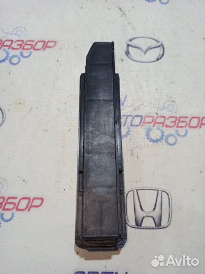 Крышка салонного фильтра Nissan Terrano D10 2.0