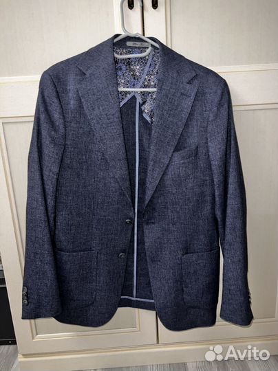 Пиджак и рубашка