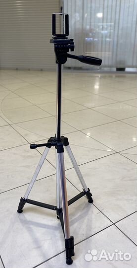 Штатив-тренога 330А