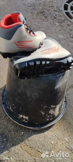 Лыжные ботинки 35 размер