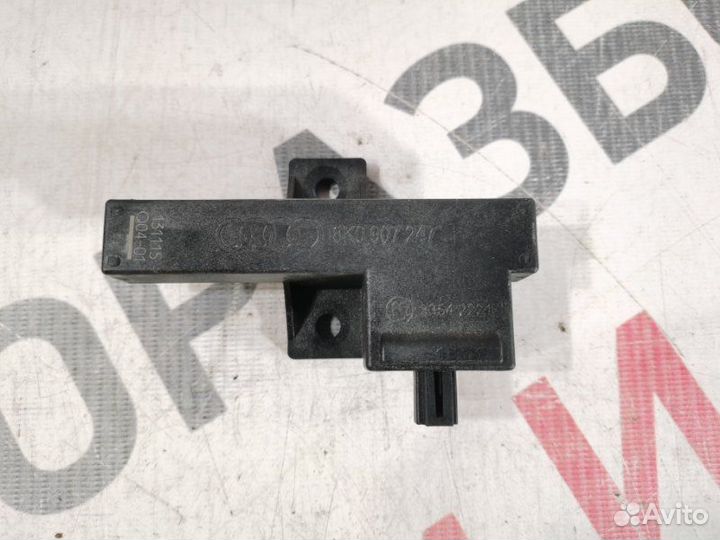 Антенна Volkswagen Touareg NF 3.6 cmta 2013