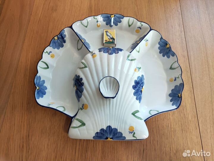 Большая сервировочная тарелка салатница ракушка