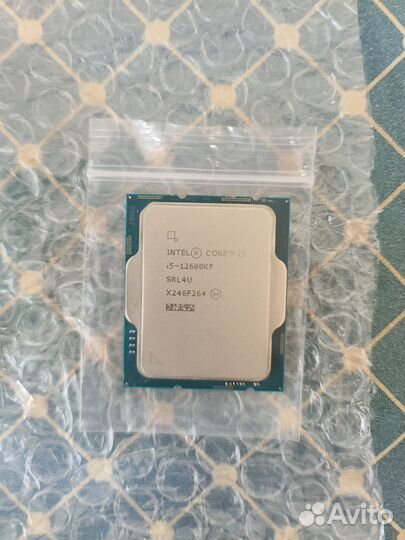 Процессор Intel i5-12600kf, отл.состояние