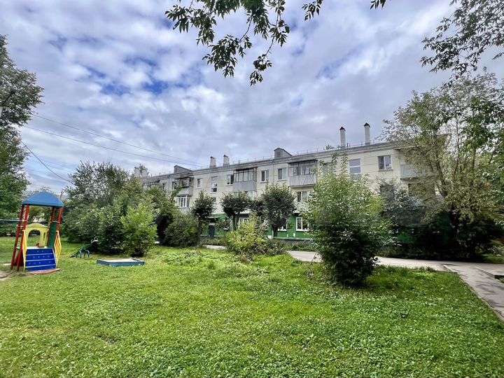 3-к. квартира, 56 м², 3/3 эт.