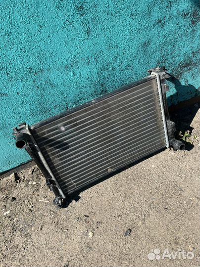 Радиатор охлаждения Форд Фьюжин