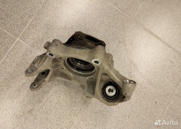 Цапфа 80a505459b Кулак задний левый Audi Q5 2018