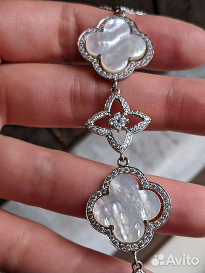 Серебряный браслет с перламутром и нат камешками