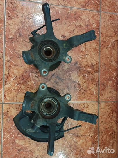 Поворотные кулаки на bluebird sylphy контрактные