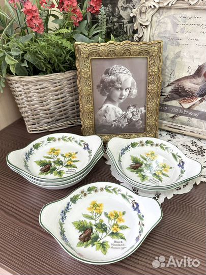 Тарелки Royal Worcester Англия